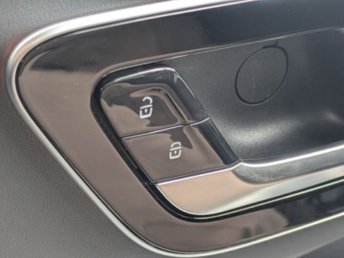 Used 2024 Mercedes-Benz CLE 300 4MATIC Coupe image 27