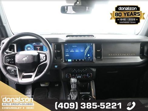 Used 2025 Ford Bronco Badlands w/ Sasquatch Package image 12