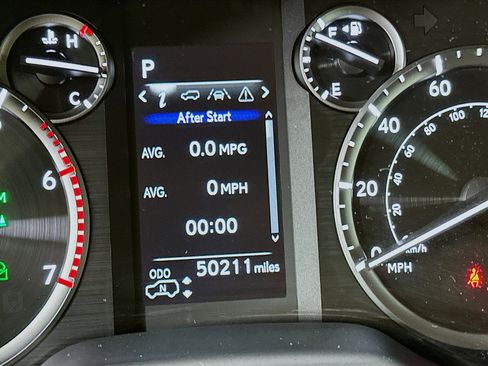 Used 2021 Lexus GX 460 Luxury w/ Sport Design Package image 19