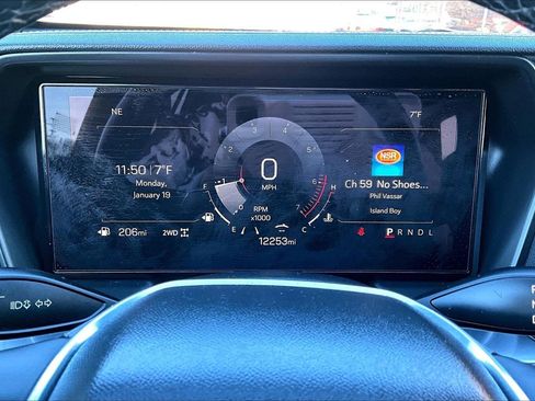 Used 2025 GMC Terrain Elevation image 15