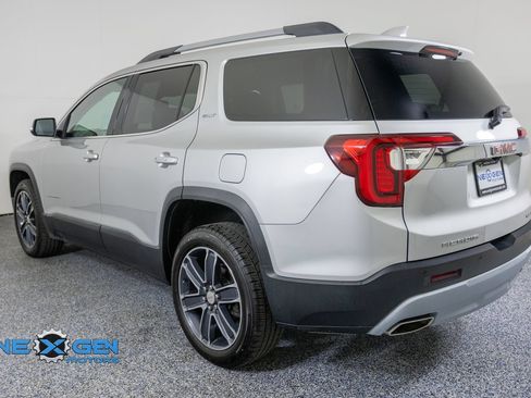 Used 2020 GMC Acadia SLT w/ LPO, Cargo Package AWD/4WD image 5