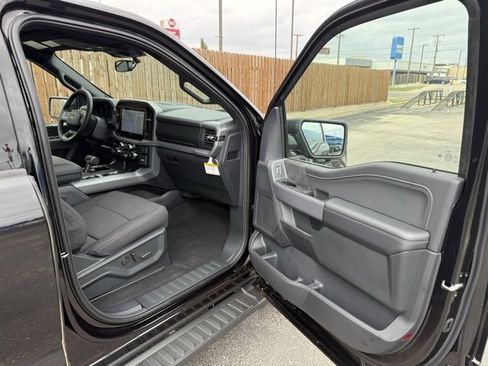 New 2026 Ford F150 XLT w/ Equipment Group 302A MID image 9