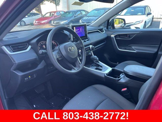 Used 2024 Toyota RAV4 LE FWD image 6