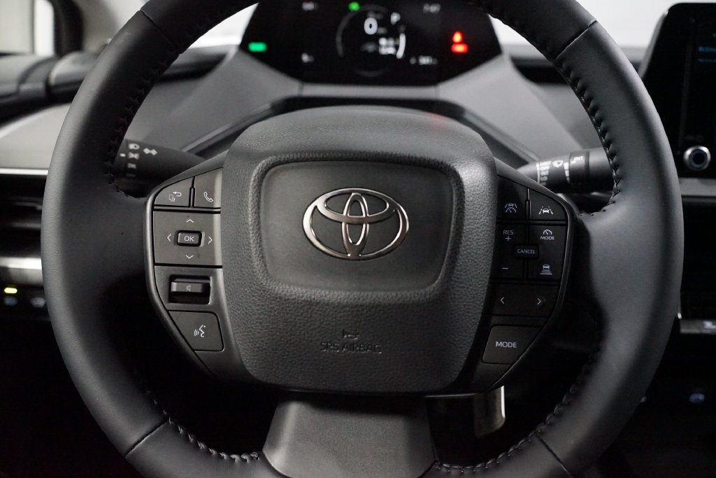 New 2027 Toyota Prius LE FWD image 12