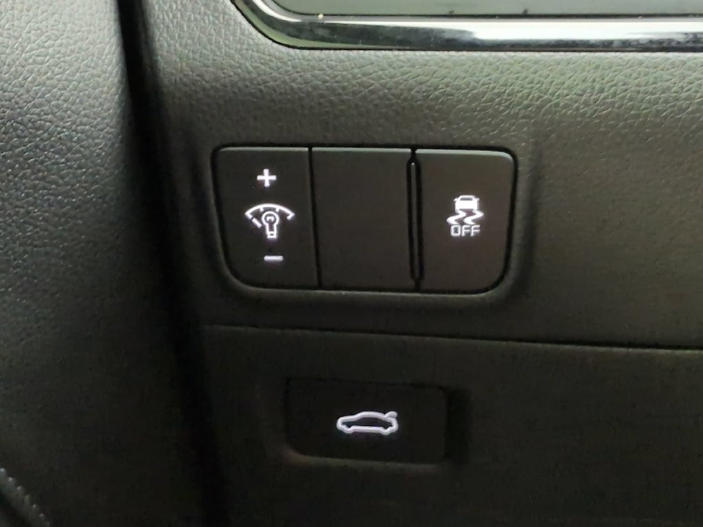 Used 2026 Kia K5 GT-Line w/ GT-Line Premium Package FWD image 36