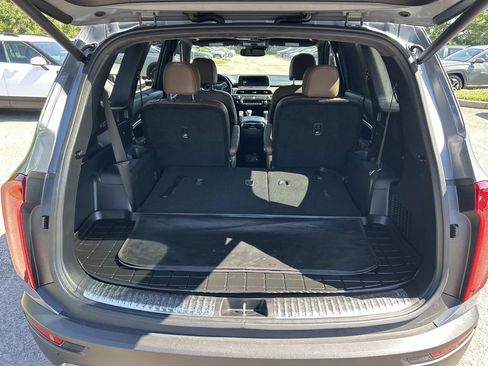 Used 2022 Kia Telluride SX w/ SX Prestige Package AWD/4WD image 14