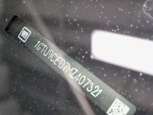 Used 2021 GMC Sierra 1500 Elevation image 32