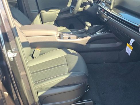 New 2026 Kia Sorento S w/ S Panoramic Sunroof Package image 23