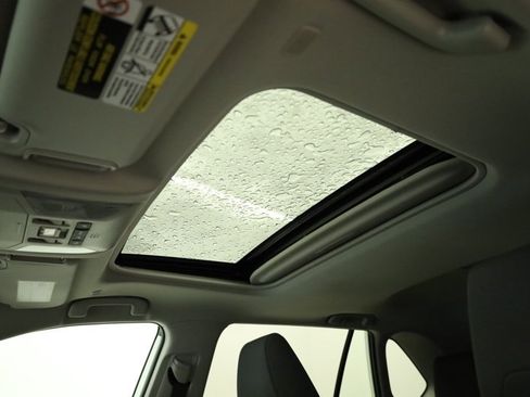 Certified 2023 Toyota RAV4 XLE image 32