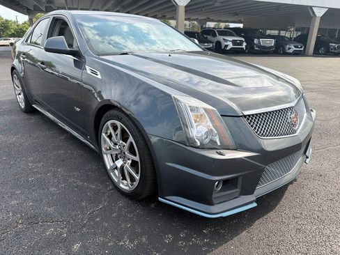 Used 2009 Cadillac CTS V RWD image 3