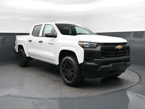 New 2026 Chevrolet Colorado W/T w/ WT Custom Package RWD image 9