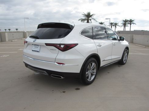 Certified 2025 Acura MDX FWD image 5