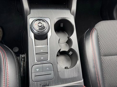 Used 2025 Ford Escape ST-Line image 15