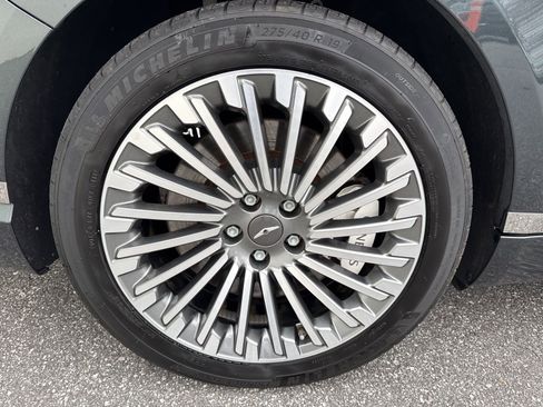 Used 2024 Genesis G80 Advanced w/ Prestige Package image 9