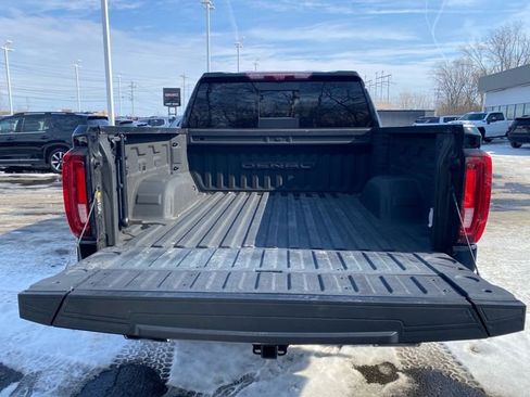 Used 2022 GMC Sierra 1500 Denali w/ Denali Reserve Package image 28