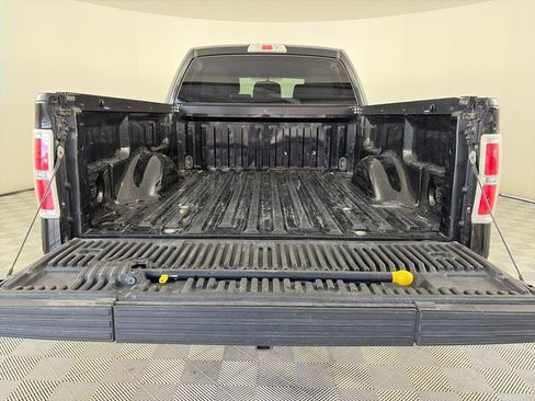 Used 2012 Ford F150 XLT w/ XLT Chrome Pkg image 25