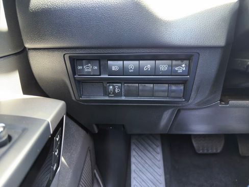 Used 2022 Toyota Tundra Limited RWD image 8