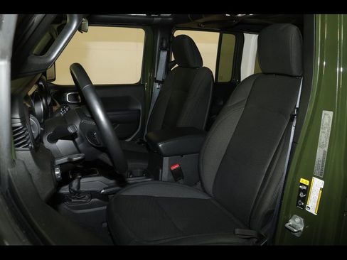 Used 2022 Jeep Wrangler Unlimited Sport AWD/4WD image 20