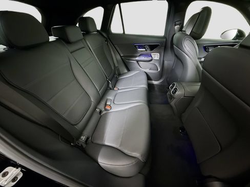 New 2026 Mercedes-Benz GLC 300 4MATIC image 28