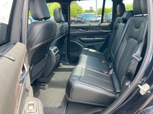 New 2024 Jeep Grand Cherokee Limited 4xe w/ Luxury Tech Group II image 23