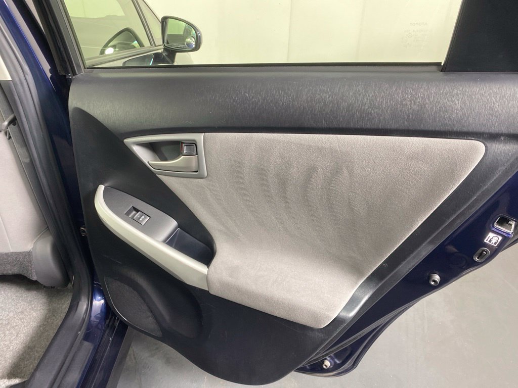 Used 2015 Toyota Prius Two FWD image 29