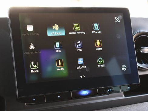 Used 2021 Mercedes-Benz Sprinter 2500 image 34