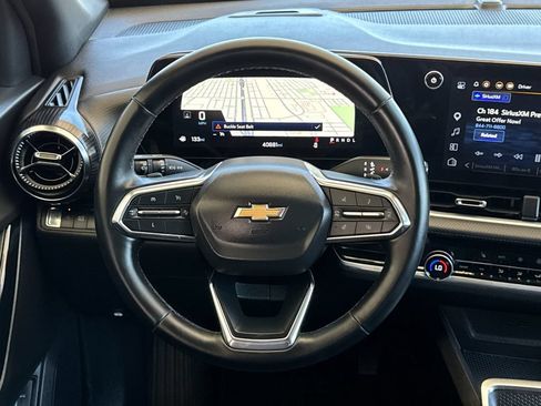 Used 2025 Chevrolet Equinox LT w/ Convenience Package II FWD image 15