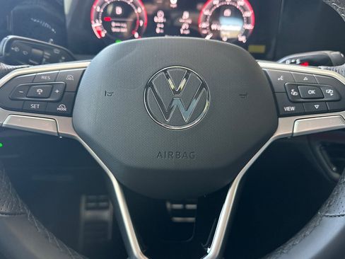 New 2026 Volkswagen Tiguan SE R-Line AWD/4WD image 21
