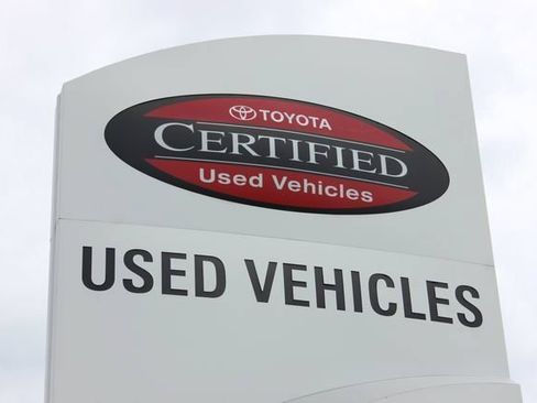 Used 2024 Toyota Camry SE FWD image 15