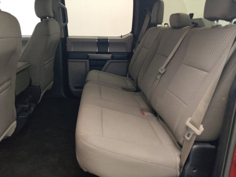 Used 2015 Ford F150 XLT RWD image 18