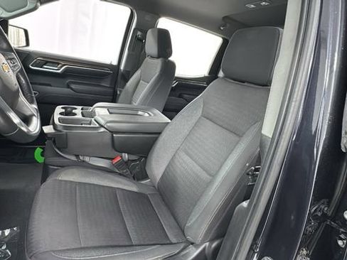 Used 2022 Chevrolet Silverado 1500 LT image 10