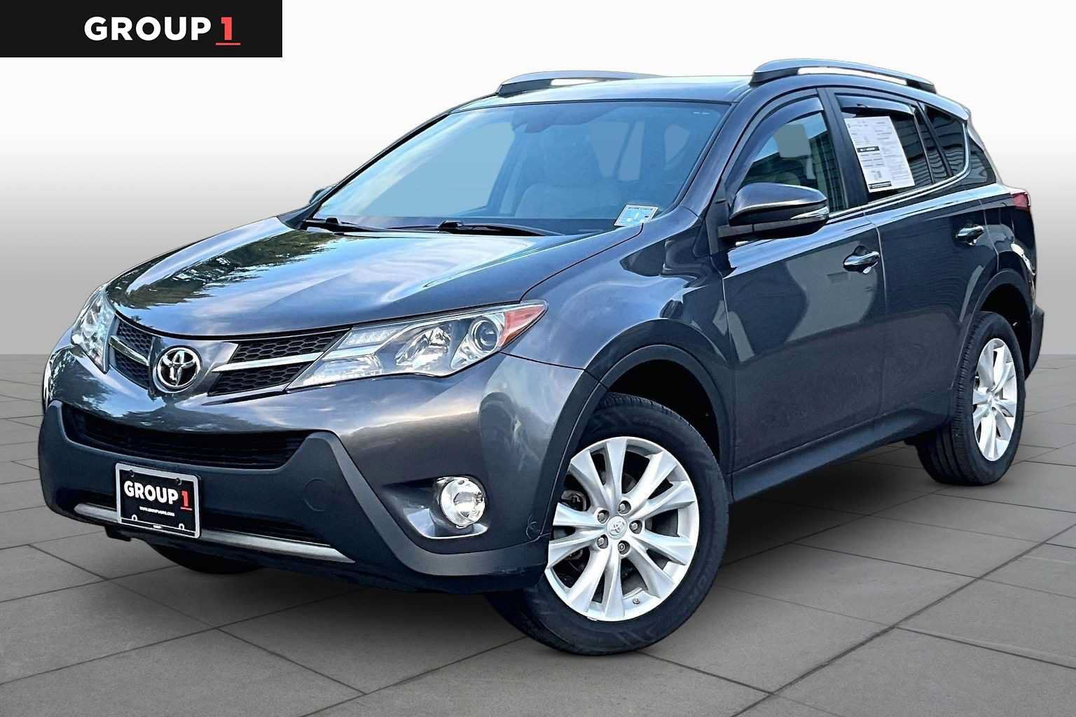 Used 2015 Toyota RAV4 Limited w/ Technology Package AWD/4WD image 1