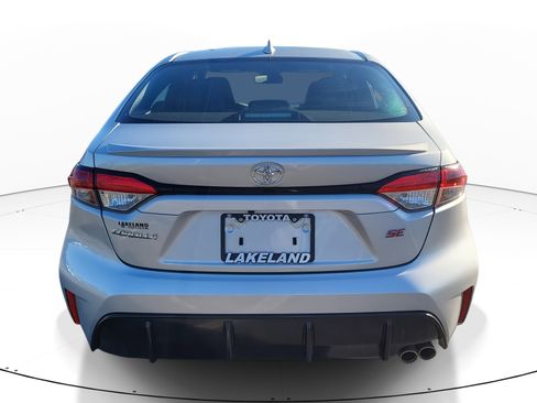 Certified 2025 Toyota Corolla SE image 6