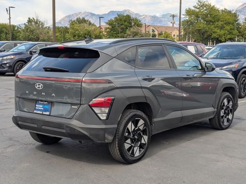 Certified 2025 Hyundai Kona SEL AWD/4WD image 3
