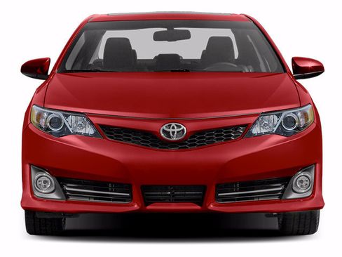 Used 2013 Toyota Camry SE FWD image 4