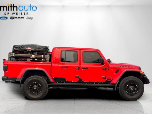 Used 2020 Jeep Gladiator Rubicon w/ Advanced Safety Group AWD/4WD image 3