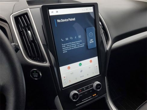 Certified 2024 Ford Edge SEL w/ Convenience Package image 21