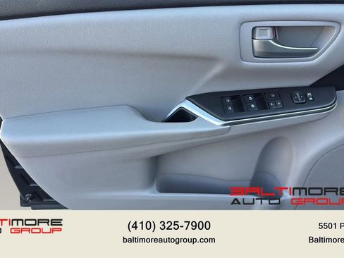 Used 2017 Toyota Camry LE FWD image 14