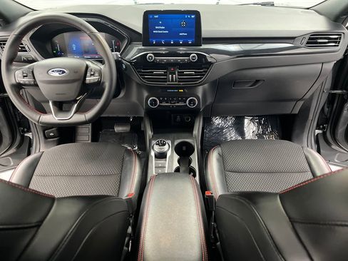 Used 2025 Ford Escape ST-Line AWD/4WD image 32