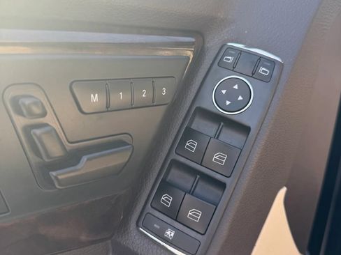 Used 2013 Mercedes-Benz GLK 350 2WD image 20
