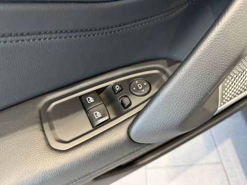 Used 2024 BMW Z4 sDrive30i w/ Premium Package image 8