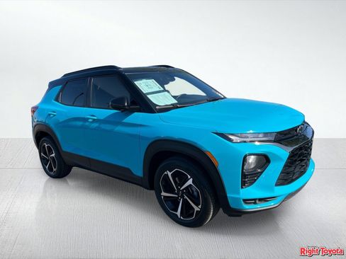 Used 2022 Chevrolet TrailBlazer RS FWD image 8
