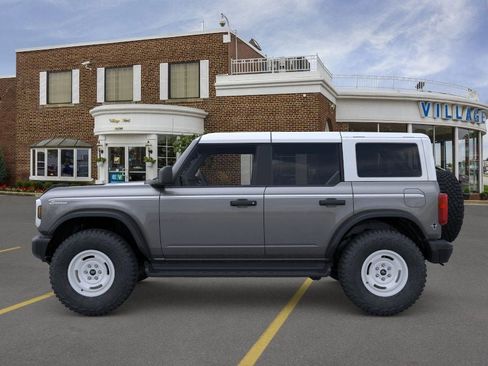 New 2025 Ford Bronco Heritage Edition image 3