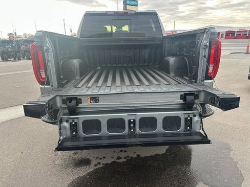 Used 2024 GMC Sierra 1500 AT4 w/ Technology Package image 15