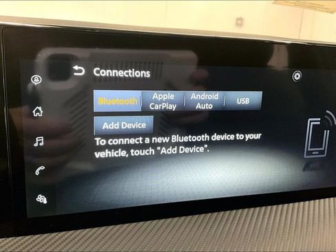 New 2025 Nissan Kicks SR w/ SR Premium Package image 28