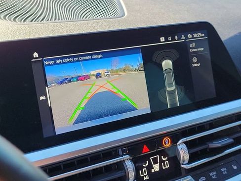 Used 2021 BMW M3 Competition image 23