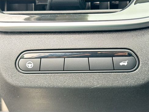 Certified 2026 INFINITI QX60 Luxe w/ Cargo Package image 11