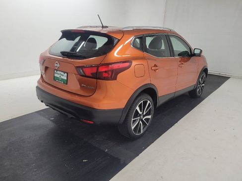 Used 2017 Nissan Rogue Sport SL w/ SL Premium Package AWD/4WD image 9