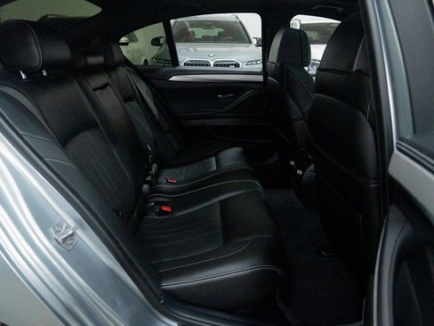 Used 2016 BMW M5 image 30