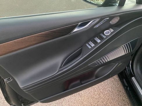 Used 2024 Genesis Electrified G80 Advanced image 32